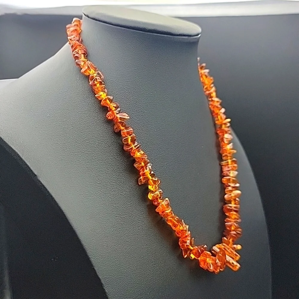 Natural Baltic Amber Chip 17.3" Necklace Barrel Closure Cognac Bead Beaded UV - Picture 2 of 12